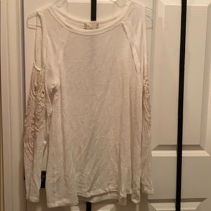 White long sleeve light weight sweater